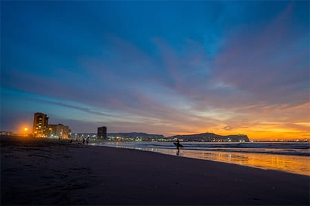 Atardecer Playa Chinchorro vista Morro de Arica